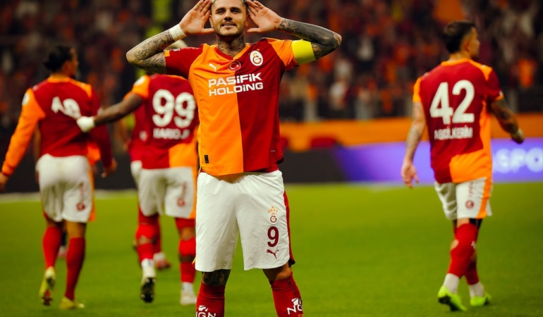 photo_5778582406477581261_y