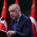 photo_5825953958722210951_y